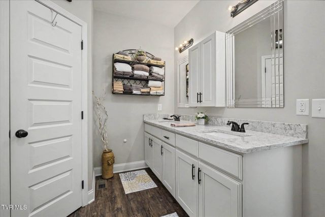 1228 Downing Place, Kingsport, TN 37660