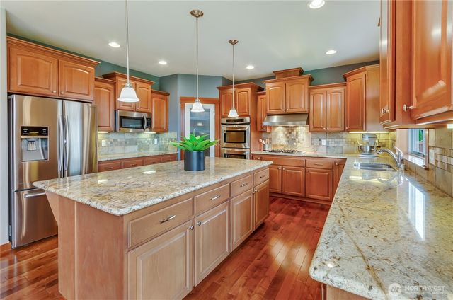 17411 135th Lane E, Puyallup, WA 98374
