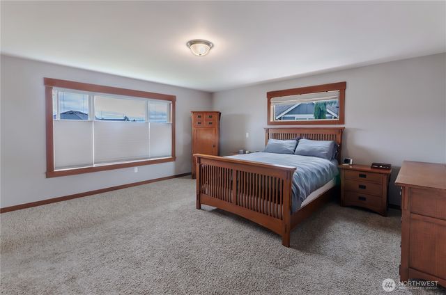 17411 135th Lane E, Puyallup, WA 98374