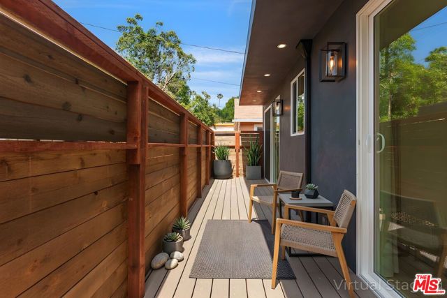 1405 N Coronado Street, Los Angeles, CA 90026