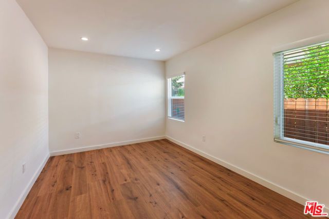 1405 N Coronado Street, Los Angeles, CA 90026