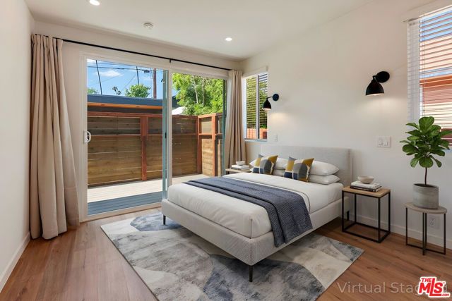 1405 N Coronado Street, Los Angeles, CA 90026