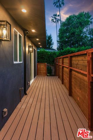 1405 N Coronado Street, Los Angeles, CA 90026