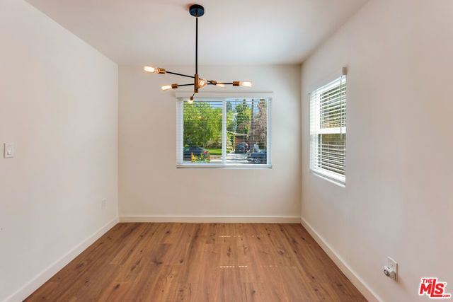 1405 N Coronado Street, Los Angeles, CA 90026