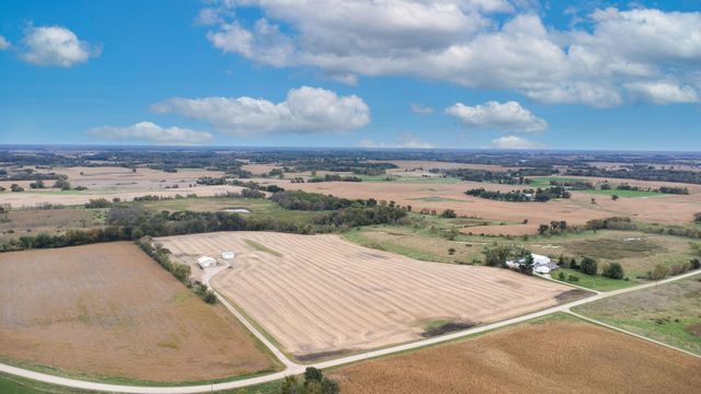 3990 Moore Avenue NW, Annandale, MN 55302