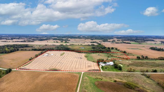 3990 Moore Avenue NW, Annandale, MN 55302