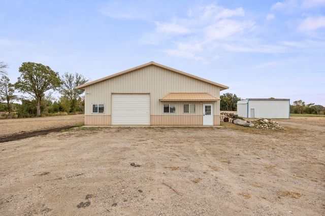 3990 Moore Avenue NW, Annandale, MN 55302