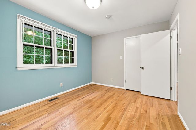 305 Plum Lane, Chapel Hill, NC 27517