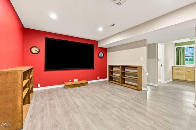 305 Plum Lane, Chapel Hill, NC 27517
