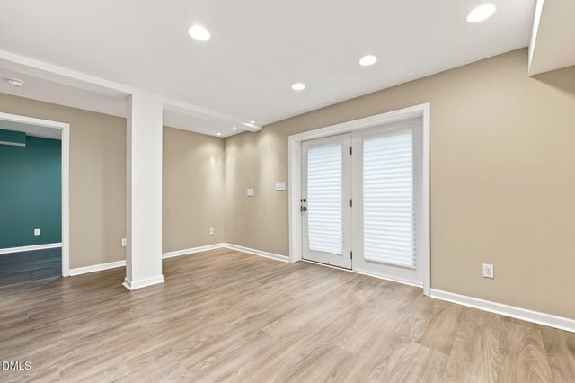 305 Plum Lane, Chapel Hill, NC 27517