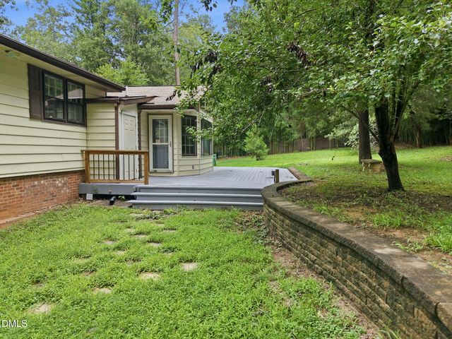 305 Plum Lane, Chapel Hill, NC 27517