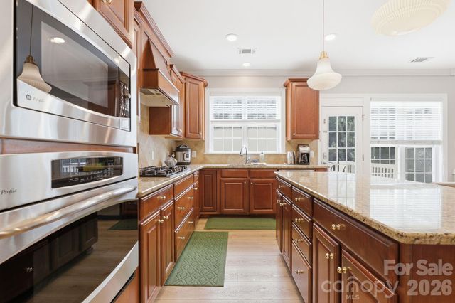 5098 Cressingham Drive, Fort Mill, SC 29707