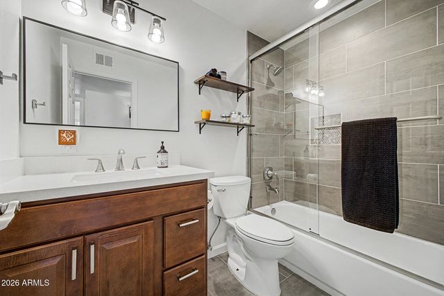 7537 E LATHAM Street, Scottsdale, AZ 85257