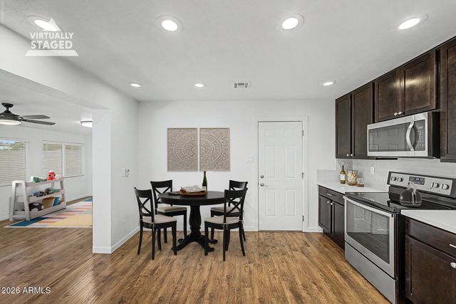 7537 E LATHAM Street, Scottsdale, AZ 85257