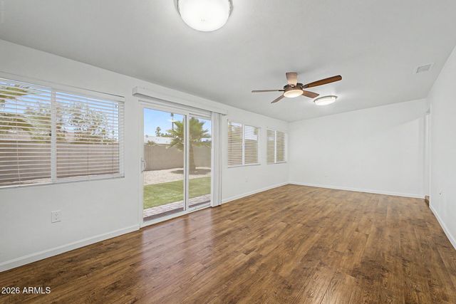 7537 E LATHAM Street, Scottsdale, AZ 85257