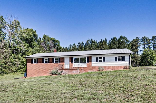 995 Farmer Road, Denton, NC 27239
