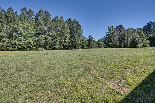 995 Farmer Road, Denton, NC 27239