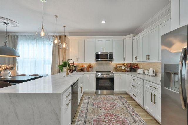 405 S WESTLAND AVENUE 4, Tampa, FL 33606