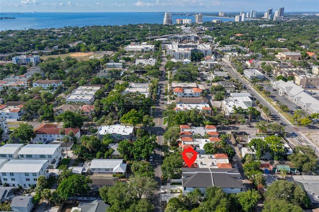 405 S WESTLAND AVENUE 4, Tampa, FL 33606