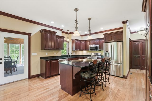 838 Augusta Court SE, Cedar Rapids, IA 52403