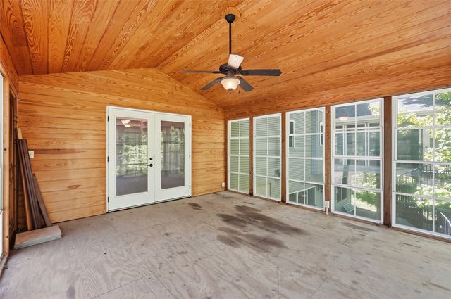 838 Augusta Court SE, Cedar Rapids, IA 52403