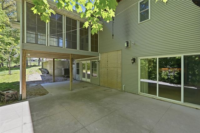 838 Augusta Court SE, Cedar Rapids, IA 52403