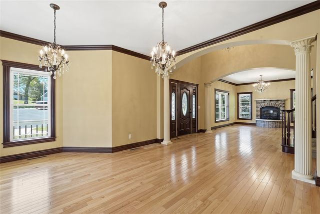 838 Augusta Court SE, Cedar Rapids, IA 52403