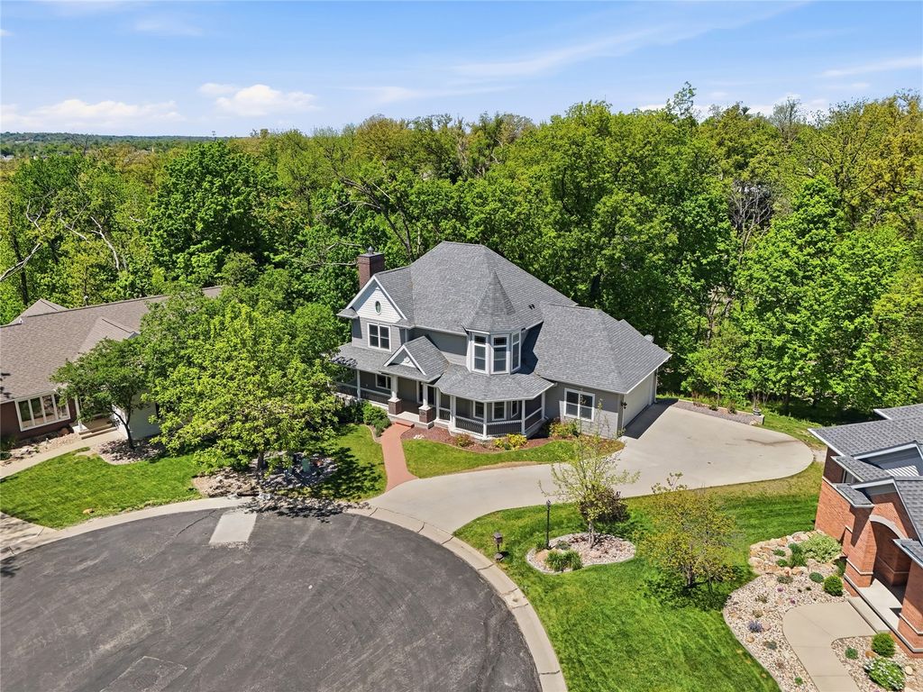 838 Augusta Court SE, Cedar Rapids, IA 52403