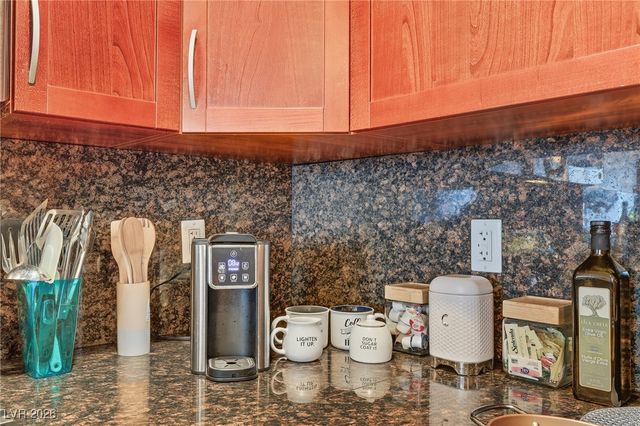 150 Las Vegas Boulevard 1114, Las Vegas, NV 89101