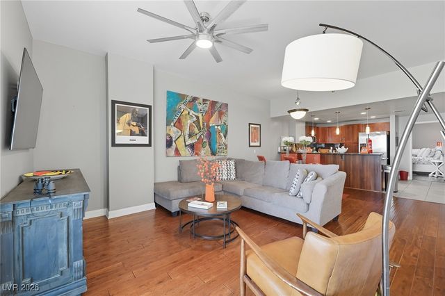 150 Las Vegas Boulevard 1114, Las Vegas, NV 89101