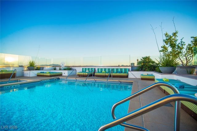 150 Las Vegas Boulevard 1114, Las Vegas, NV 89101