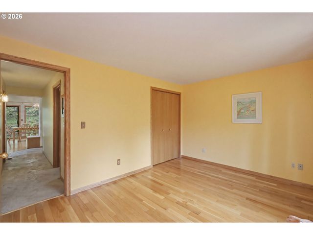 2983 TIMBERLINE Dr, Eugene, OR 97405