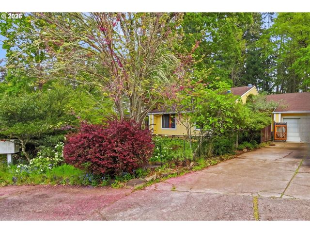 2983 TIMBERLINE Dr, Eugene, OR 97405