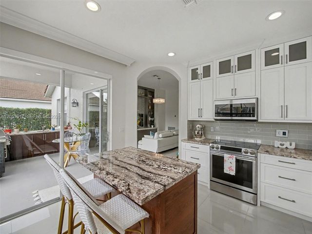 9583 SW Flowermound Cir, Port St. Lucie, FL 34987