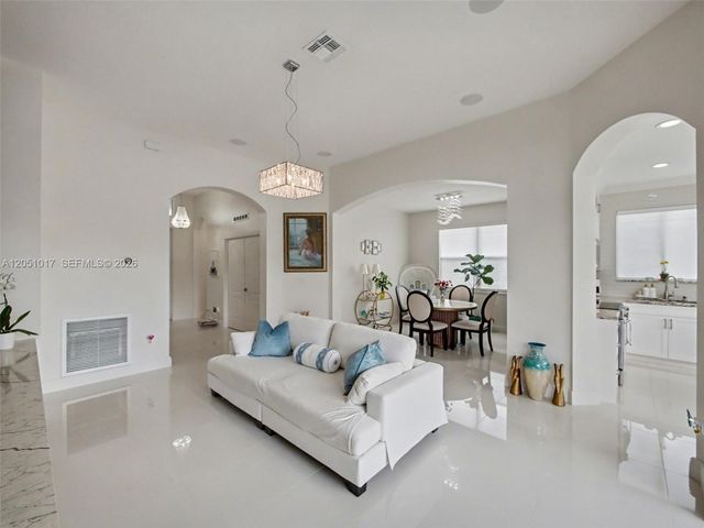 9583 SW Flowermound Cir, Port St. Lucie, FL 34987