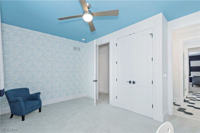 300 Woodridge Lane, Chagrin Falls, OH 44022