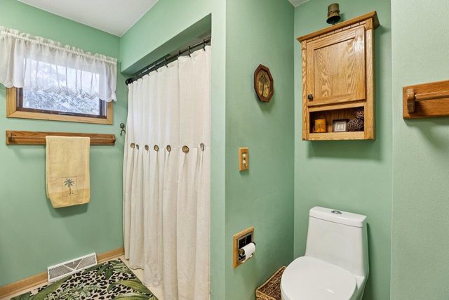 7417 Dekorra Road, Deforest, WI 53532