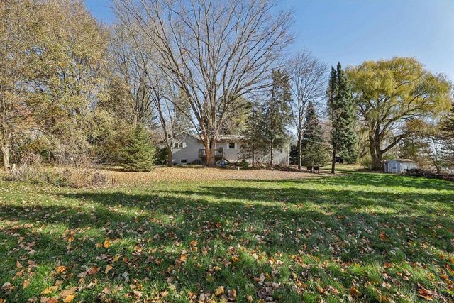 7417 Dekorra Road, Deforest, WI 53532