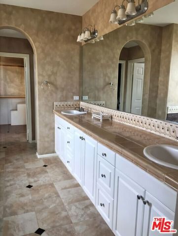 43029 59th Street, Lancaster, CA 93536