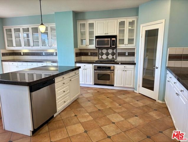 43029 59th Street, Lancaster, CA 93536