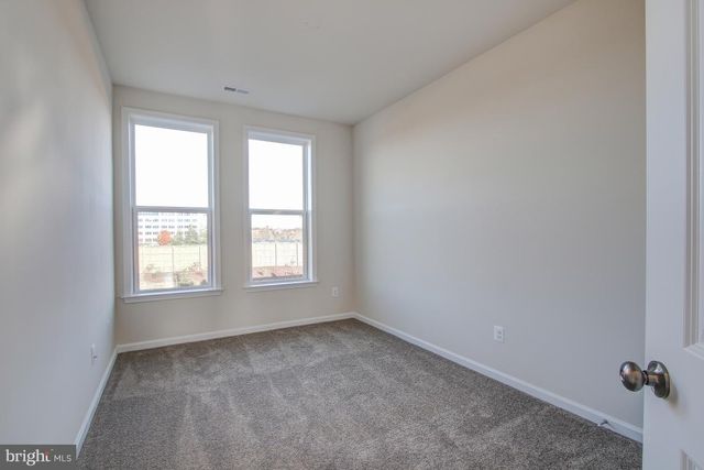 14596 LAKESTONE DR, Chantilly, VA 20151