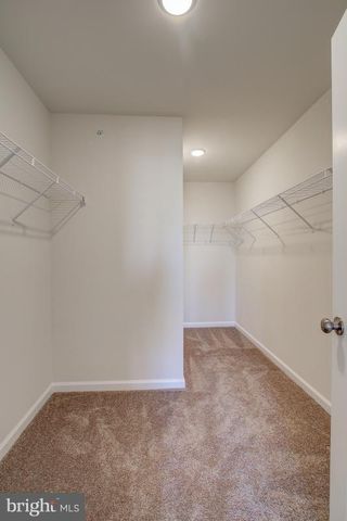 14596 LAKESTONE DR, Chantilly, VA 20151