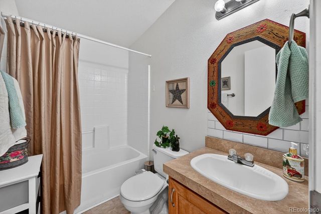 1801 W 92nd Avenue, Denver, CO 80260