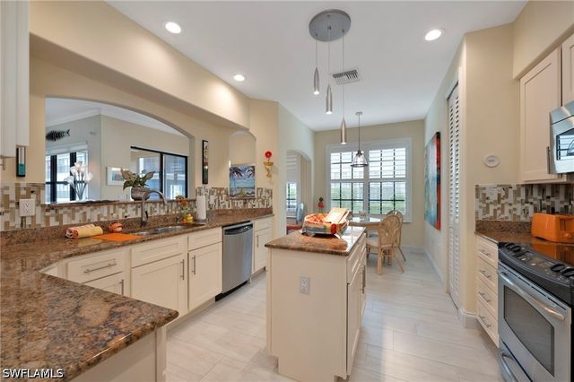 1299 Verde DR 1503, Naples, FL 34105