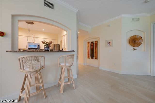 1299 Verde DR 1503, Naples, FL 34105