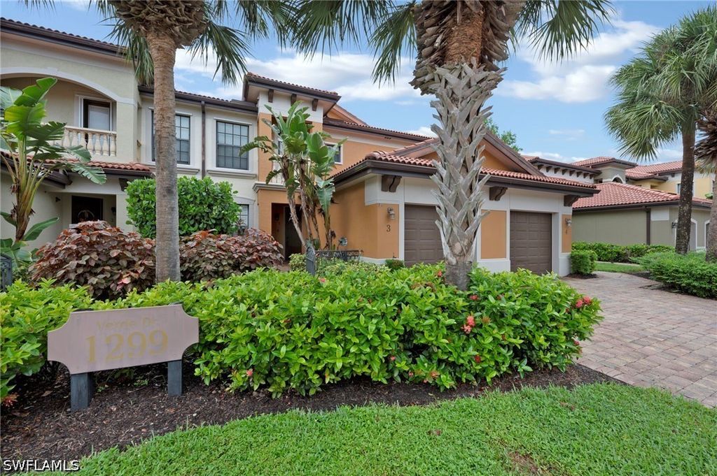 1299 Verde DR 1503, Naples, FL 34105