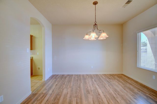 10500 Bilboa Street NW, Albuquerque, NM 87114