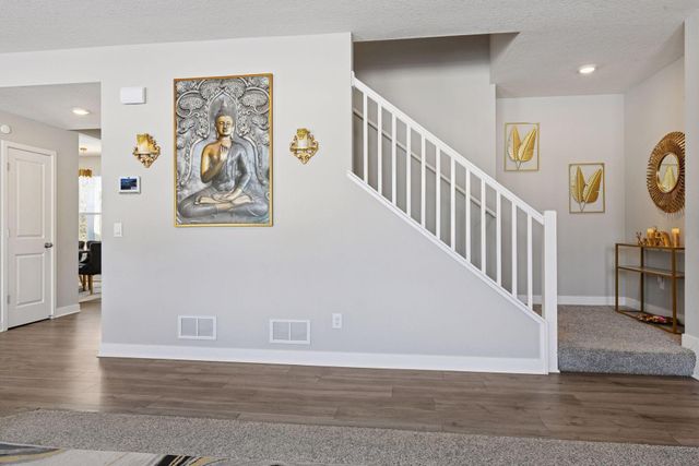 1663 Oak Creek Drive, Chaska, MN 55318