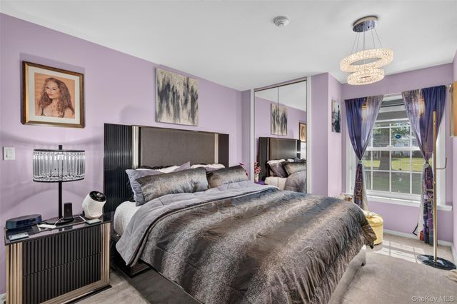 178 Fairview Circle, Middle Island, NY 11953