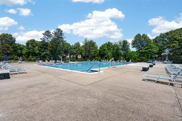 178 Fairview Circle, Middle Island, NY 11953